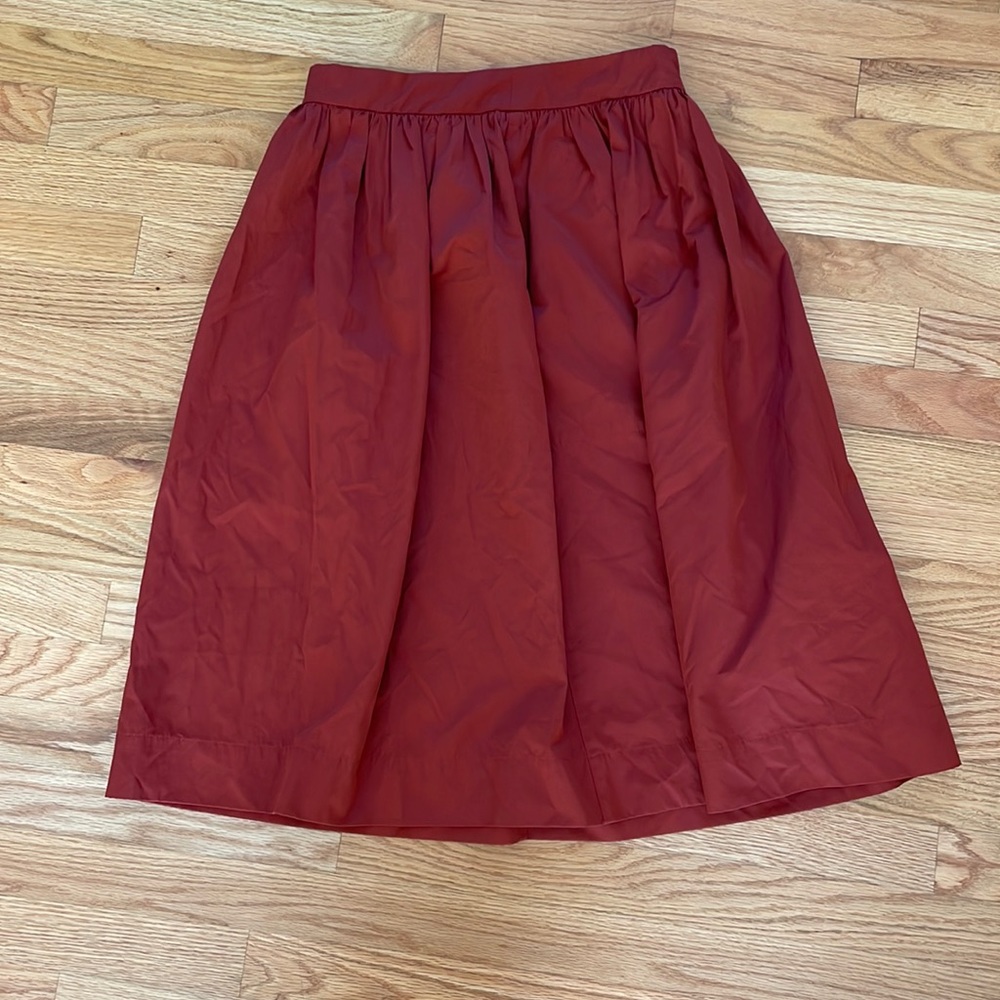 Zara MIDI Skirt with pockets!